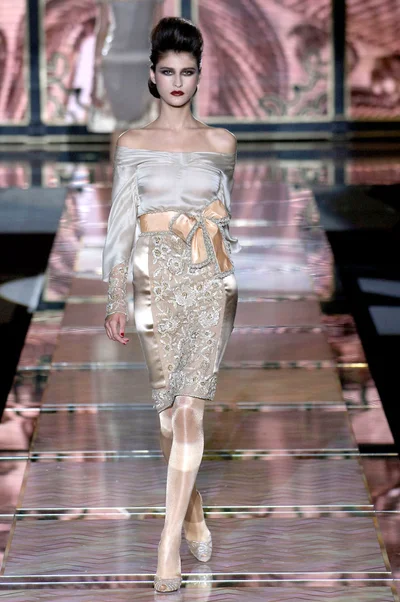 Look 26